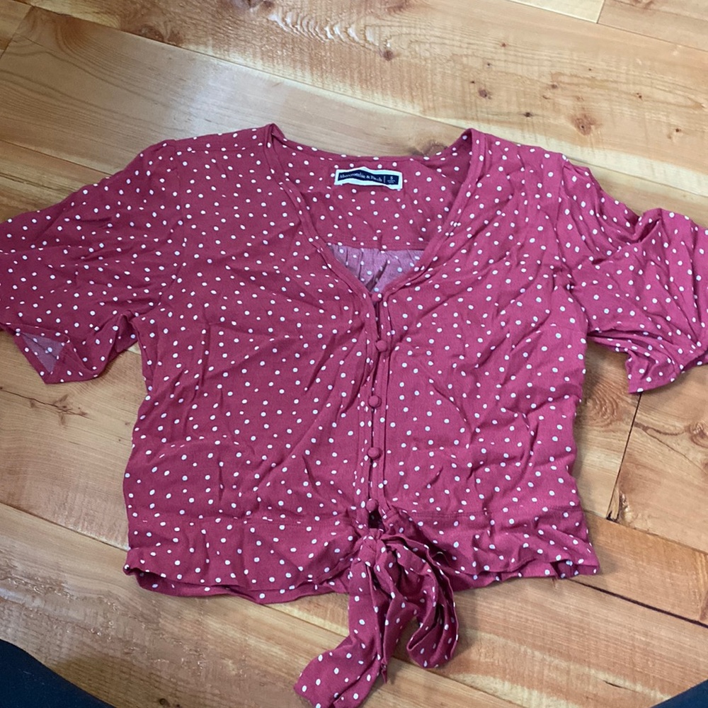 Abercrombie and fitch blouse with tie at waist. Size small